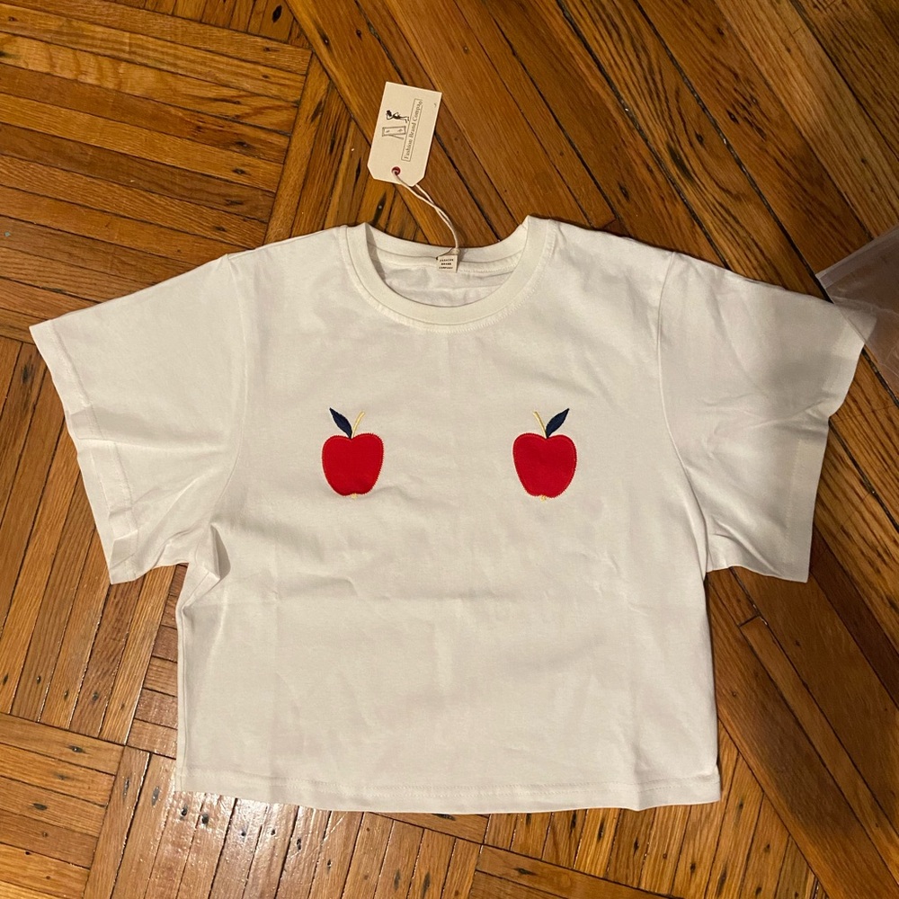 Fashion Brand Company - Apple Tommy Tee (M)